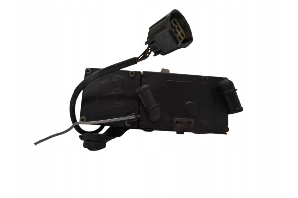 2012 Ford Focus C MAX Parking heater Webasto AV6118K463BG