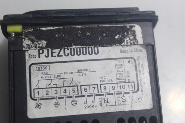 MERCEDES SPRINTER AND LIFT 2 2CDI REFRIGERATION UNIT Part manufacturer Mercedes Benz OE