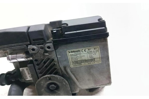 Webasto BMW X5 E53 66724B 3 0L diesel 160kW 2004 Part manufacturer BMW OE