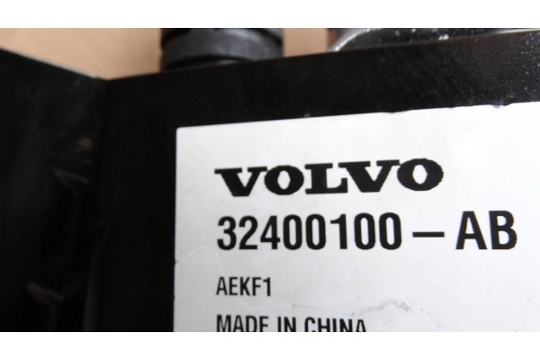 Volvo XC60 II LIFT WEBASTO ELECTRIC HEATER 32400100AB Part manufacturer Volvo OE