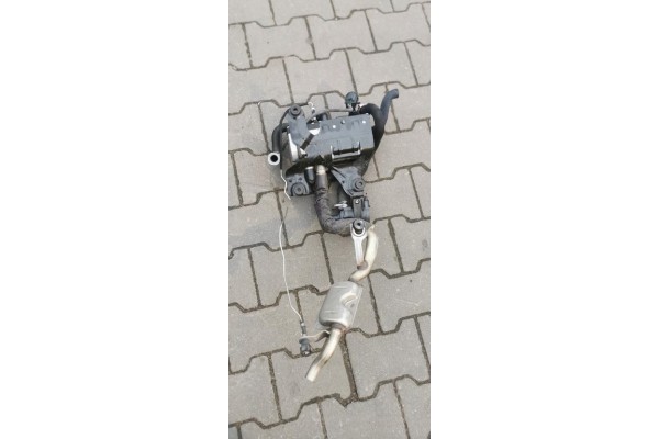 FORD C MAX MK2 BENZ Parking heater Eberspacher AV61 18K464 CM Car type passenger cars