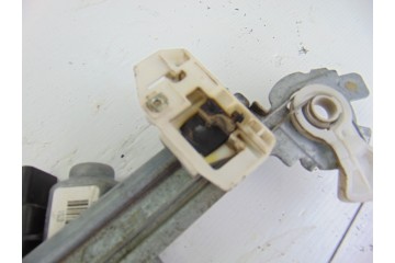 6 PIN ELEVALUNAS TRASERO IZQUIERDO RENAULT SCENIC II (JM) Authentique 2004 6 PIN 192828 RENAULT - 2