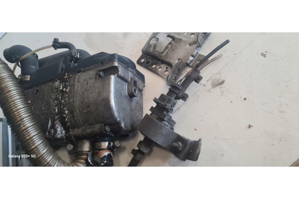 MERCEDES W447 VITO 2 2 CDI WEBASTO PUMP SET PARKING HEATER Part manufacturer Mercedes Benz OE
