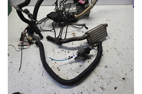 OPEL CASCADA PARKING HEATER WEBASTO EBERSPACHER HYDRONIC II B4S Part manufacturer Opel OE