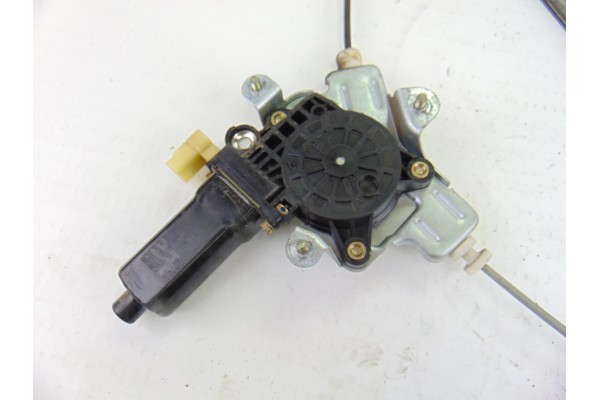 2 PIN ELEVALUNAS DELANTERO DERECHO HYUNDAI GETZ (TB) 1.1 Básico 2004 2 PIN 193963 HYUNDAI - 4