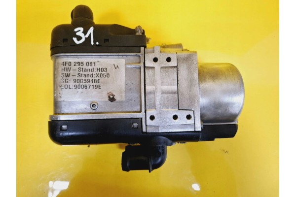 PARKING HEATER WEBASTO 4F0295081 A6 C6 PETROL 5kW 12V 42W NR31 Catalog number of the original 4F0295081