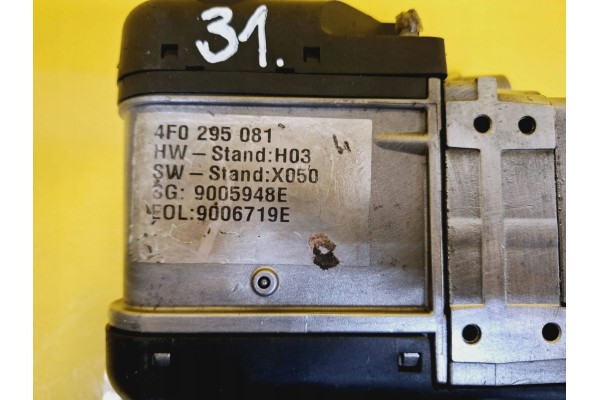 Calefactor estacionario Webasto 4F0295081 Audi A6 C6 Gasolina 5kW 12V/