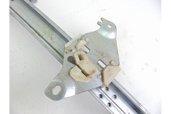 2 PIN ELEVALUNAS TRASERO IZQUIERDO NISSAN ALMERA TINO (V10M) Acenta 2004 2 PIN 194144 NISSAN - 3