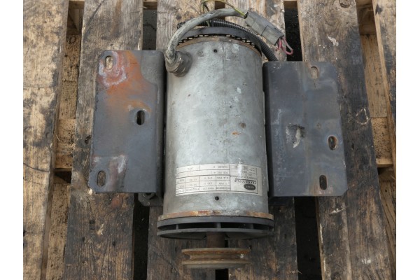 LSA 321 GENERATOR CARRIER 230 276 V 2 2 4 KVA 50 60 HZ
