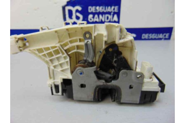 4 PIN CERRADURA PUERTA DELANTERA DERECHA VOLKSWAGEN CRAFTER FURGÓN (2E) Caja cerrada 35, batalla larga con techo super alto 2007