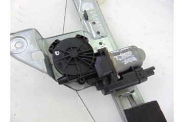 6 PIN ELEVALUNAS TRASERO DERECHO RENAULT MEGANE II CLASSIC BERLINA Confort Authentique 2005 6 PIN 195654 RENAULT - 1