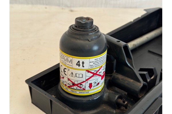 LIFT IVECO DAILY 14 HYDRAULIC Part manufacturer Iveco OE