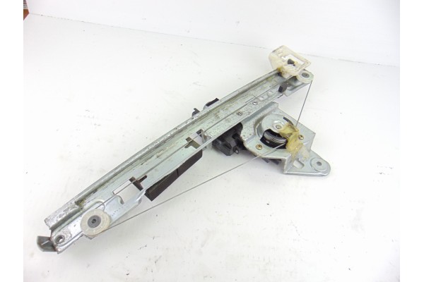 6 PIN ELEVALUNAS TRASERO DERECHO RENAULT MEGANE II CLASSIC BERLINA Confort Authentique 2005 6 PIN 195654 RENAULT - 4