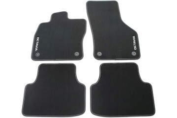VELOUR RUGS FRONT REAR SKODA OCTAVIA IV 2020 PRESTIGE ORIGINAL Packaging status original