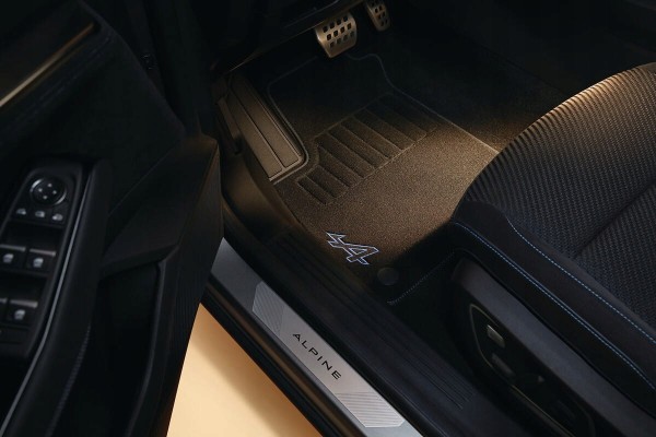 Velour rugs Esprit Alpine RENAULT AUSTRAL 1 3 TCe Mild Hybrid OE Part manufacturer Renault OE