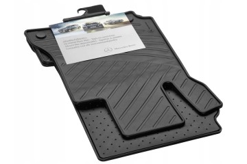 BLACK RUGS SET MERCEDES C CLASS SEDAN 204 A20468010019G33 Catalog number of the part A20468010019G33