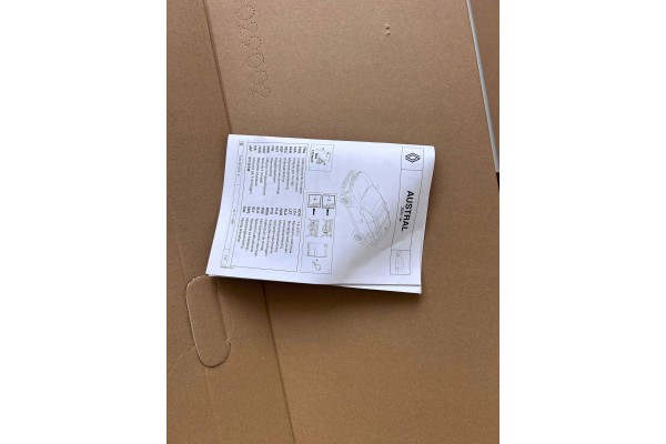 RENAULT AUSTRAL ROOF RAILS 738208102R ORIGINAL Catalog number of the part 738208102R