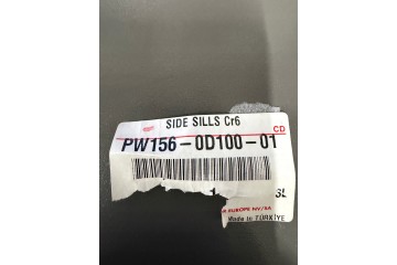 SIDE STRIPS CHROME YARIS IV PW156 0D100 01 TOYOTA OE Catalog number of the part PW156 0D100 01