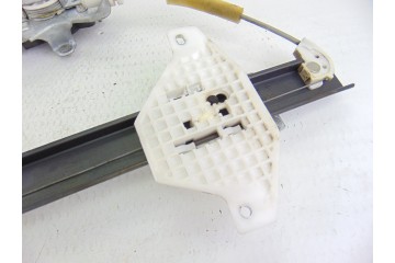 2 PIN ELEVALUNAS TRASERO DERECHO SSANGYONG RODIUS Xdi 2010 2 PIN 197673 SSANGYONG - 3