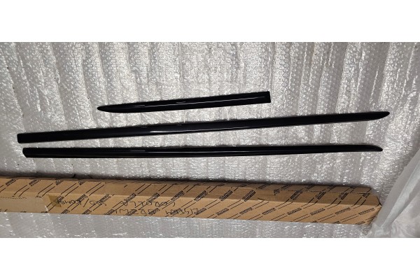 DECORATIVE DOOR TRIM E21 TS SEDAN BLACK 209 PW156 02006 CA TOYOTA OE Catalog number of the part PW156 02006 CA