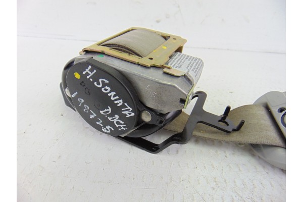 511652700A CINTURON SEGURIDAD DELANTERO DERECHO HYUNDAI SONATA (NF) 2.4 Style 2006 511652700A 198725 HYUNDAI - 1