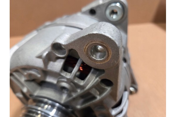 OUTLET Alternator Bosch 1 986 A00 902 Catalog number of the part 1 986 A00 902
