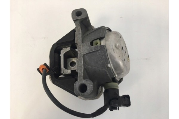 AUDI A6 4F0199379BL ELECTRIC MOTOR CUSHION Product weight with unit packaging 2 kg