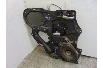 6 PIN ELEVALUNAS TRASERO IZQUIERDO MAZDA 3 BERLINA (BK) 1.6 CRDT  Active 2007 6 PIN 199640 MAZDA - 1