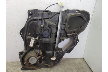 6 PIN ELEVALUNAS TRASERO IZQUIERDO MAZDA 3 BERLINA (BK) 1.6 CRDT  Active 2007 6 PIN 199640 MAZDA - 3