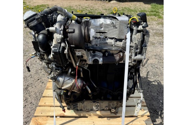 COMPLETE MOTOR RENAULT TRAFIC III IV 2 0 DCI M9R717 2022r Car type cargo vans passenger cars