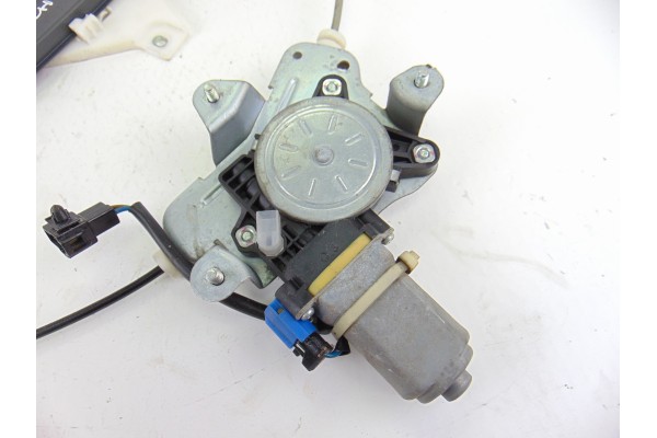 2 PIN ELEVALUNAS TRASERO DERECHO CHEVROLET CAPTIVA 2.0 VCDI LT 2008 2 PIN 201835 CHEVROLET - 2