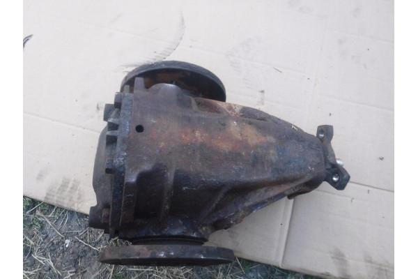 Puente diferencial trasero Mercedes W201 2013510105 2013510908