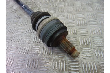 7533446 TRANSMISION TRASERA DERECHA BMW SERIE 1 BERLINA (E81/E87) 118d 2010 7533446 202359 BMW - 1