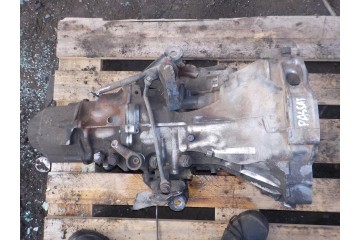 GEARBOX 4MOTION PASSAT B5 6 SPEED 01E300049T Transmission type manual