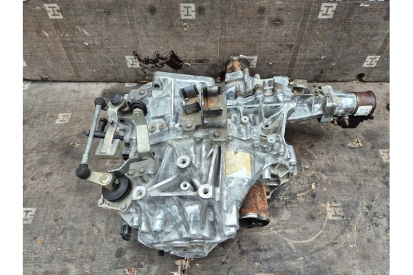 JEEP PATRIOT 2 0 CRD GEARBOX REDUCER MANUAL 4X4 VAV6381 137 THOUSAND KM Catalog number of substitutes VAV6381