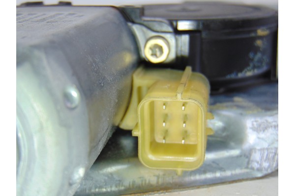 6 PIN ELEVALUNAS DELANTERO DERECHO LAND ROVER RANGE ROVER (LP) HSE (165kW) 1995 6 PIN 202867 LAND ROVER - 2