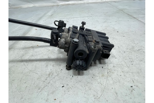 Mercedes Actros 11 18 Cushion Valve ECAS 472890284 Part manufacturer Mercedes Benz OE
