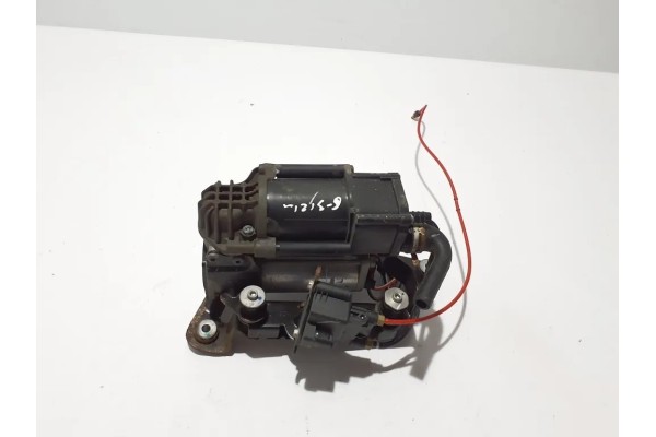Suspension compressor BMW 5 Touring G31 6886721 3 0L diesel 2021