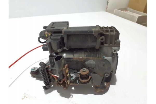 Suspension compressor BMW 5 Touring G31 6886721 3 0L diesel 2021 Catalog number of the original 6886721