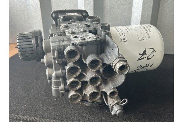 EAPU AIR DRYER MERCEDES ACTROS MP4 EL2204 A0014466064 Car type trucks
