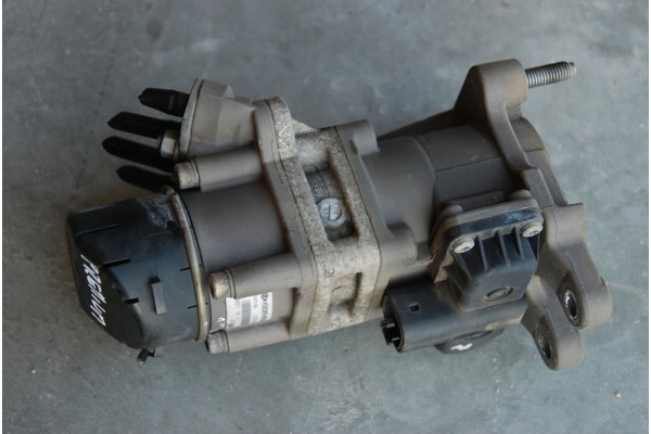 RENAULT PREMIUM DXI MAIN BRAKE VALVE Part manufacturer Renault OE