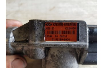 SOLENOID VALVE AIR COMPRESSOR MAN TGX EURO 6 51521606000 Catalog number of the part ZAWOR ELEKTROMAGNETYCZNY SPREZARKI POWIETRZA