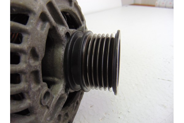 037903025M  ALTERNADOR VOLKSWAGEN POLO IV (9N1) Trendline 2003 037903025M 204546 VOLKSWAGEN - 4