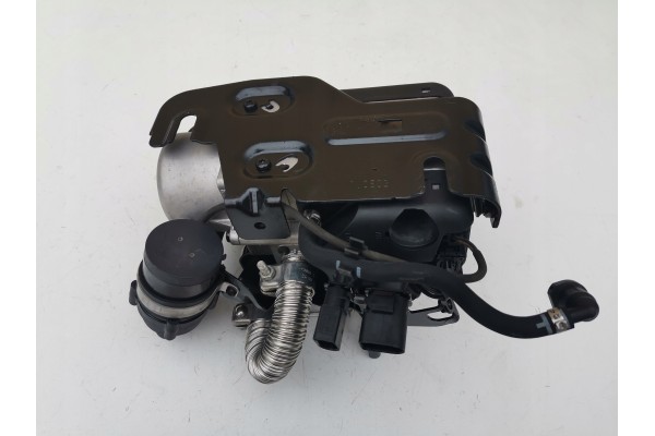 Webasto Thermo Top V VW Touran Caddy 1K0815065L Quality of parts according to GVO O original with manufacturer s logo OE