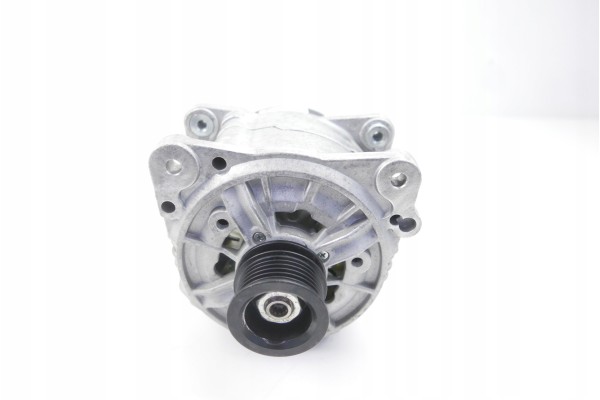 Alternator Hella 8EL 012 427 771 Product weight with unit packaging 10 kg