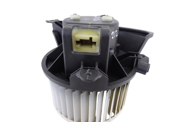 507730100 MOTOR CALEFACCION OPEL COMBO D Cargo L1H1 2,2t 2017 507730100 212128 OPEL - 1