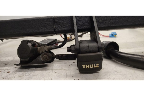 Towing Hook Mercedes W204 2 2 CDI Car type passenger cars