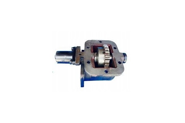 KAMAZ TIPPING PUMP ATTACHMENT ORIGINAL ODZ Catalog number of the part 5511 4202010