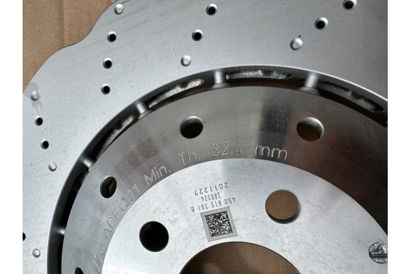 Brake Discs Audi RS4 RS5 R8 Original 4S0615301B 2PCS Catalog number of substitutes 4S0615301B