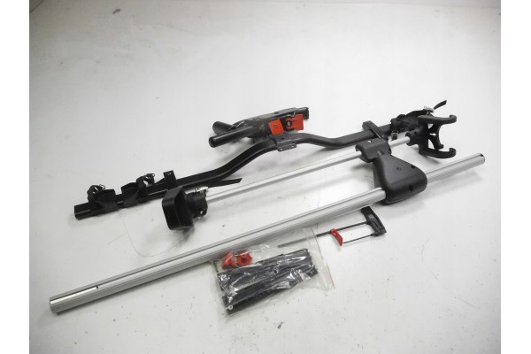 AUDI A6 A8 BICYCLE RACK OE 4D0071128C Catalog number of the part 4D0071128C